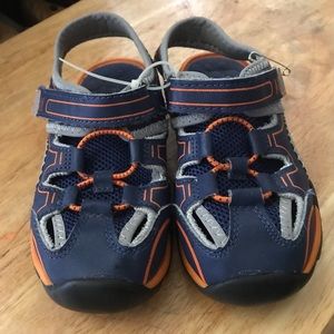 Wonder Nation Boy Closed Toe Sandal Water Outdoor Shoe Size 11
